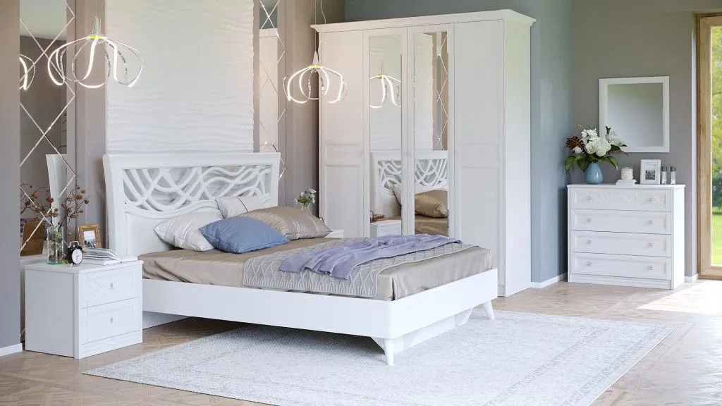 Джулия белый.jpg